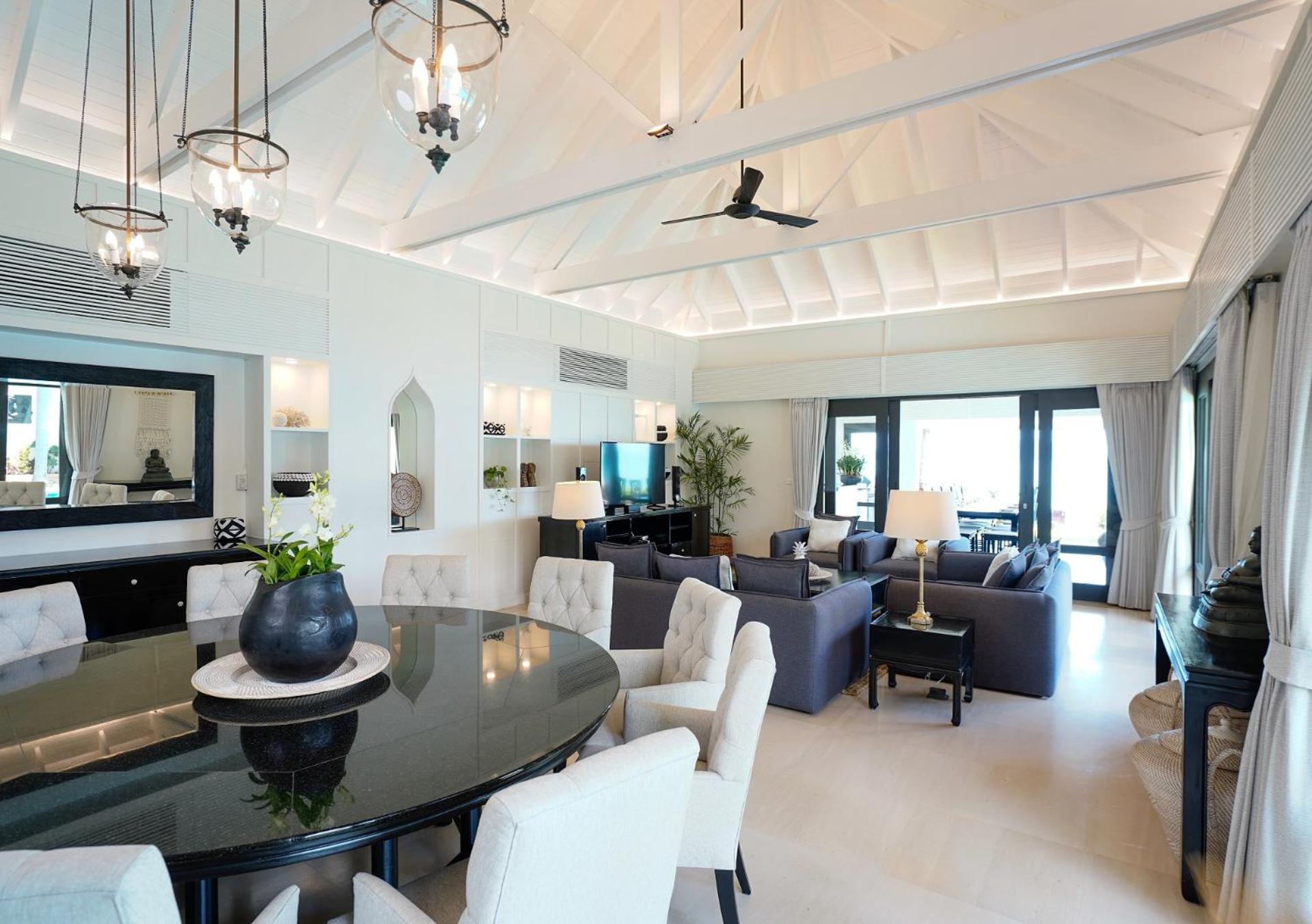 Miskawaan Beachfront Villas メナムビーチ エクステリア 写真