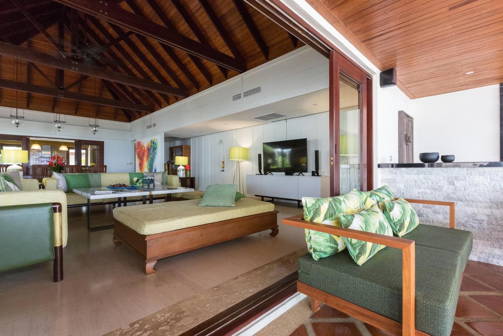Miskawaan Beachfront Villas メナムビーチ エクステリア 写真